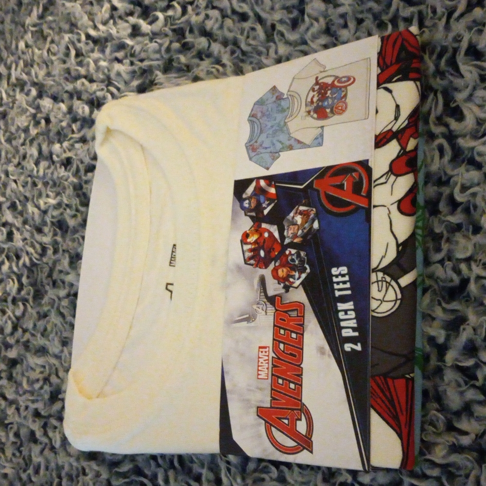 2pk boys tshirts